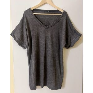 Basic Gray TShirt, with folded sleeves